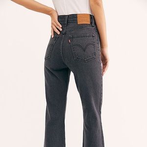 Levi’s black rib cage flare jeans, size 25